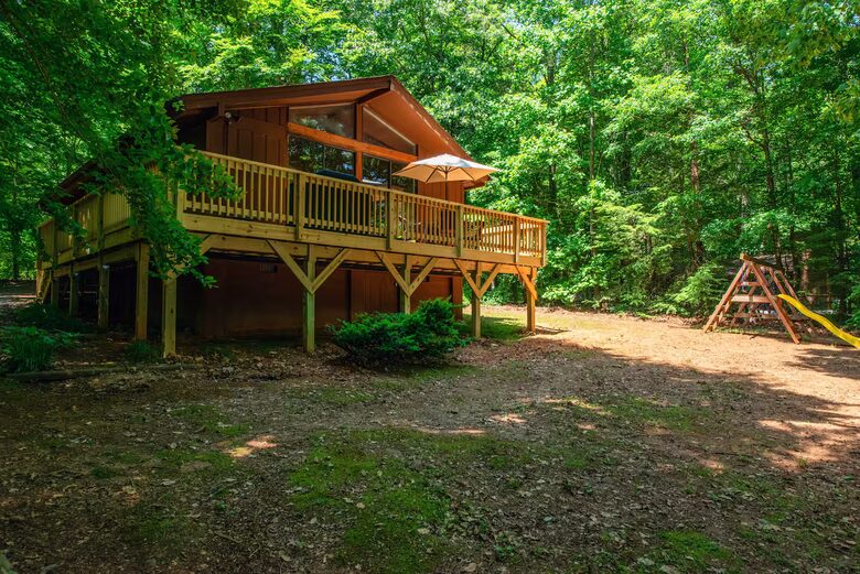 Lake Anna Cabin with Private Dock & Views - Mineral, Virginia