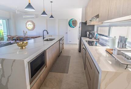 Tropical Luxury Retreat Steps from Avellanas Surf - Playa Avellanas, Costa Rica