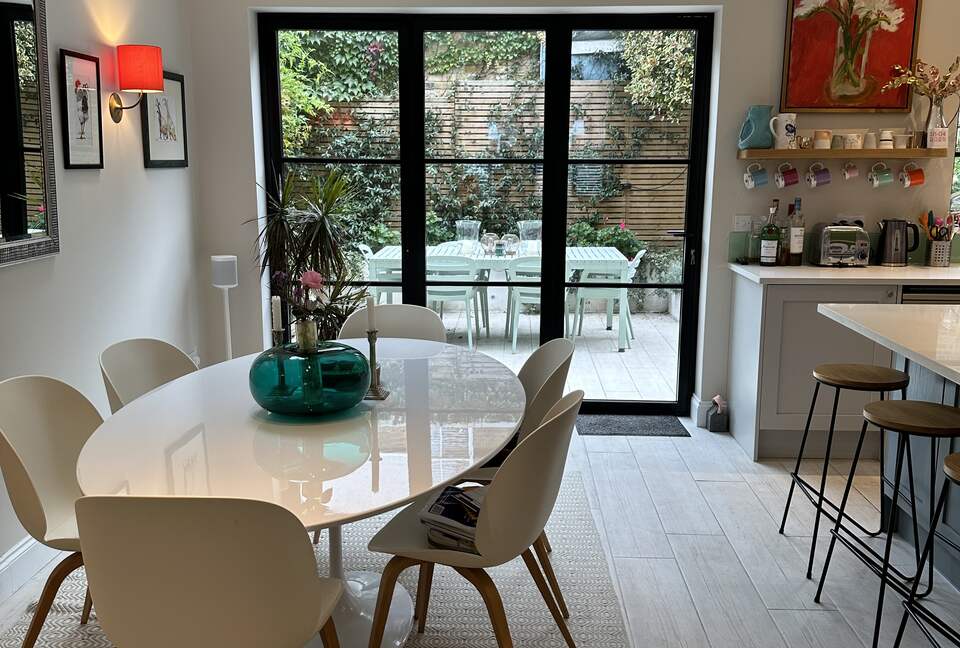 Edwardian Elegance in the Heart of Chiswick - London, United Kingdom