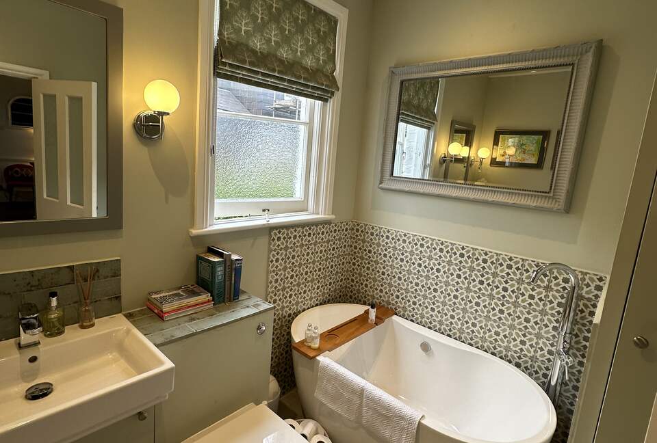 Edwardian Elegance in the Heart of Chiswick - London, United Kingdom