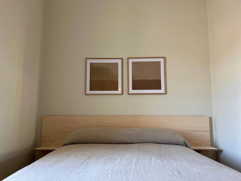 Refined Coastal Cottage Near the Cliffs of Moher - Lough South, Ireland