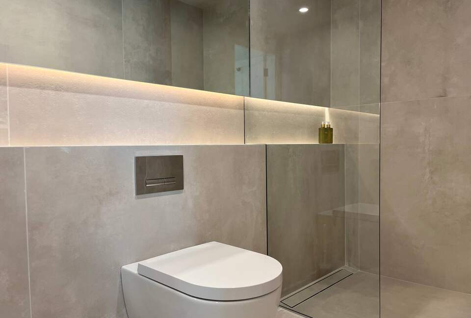 Refined Coastal Cottage Near the Cliffs of Moher - Lough South, Ireland