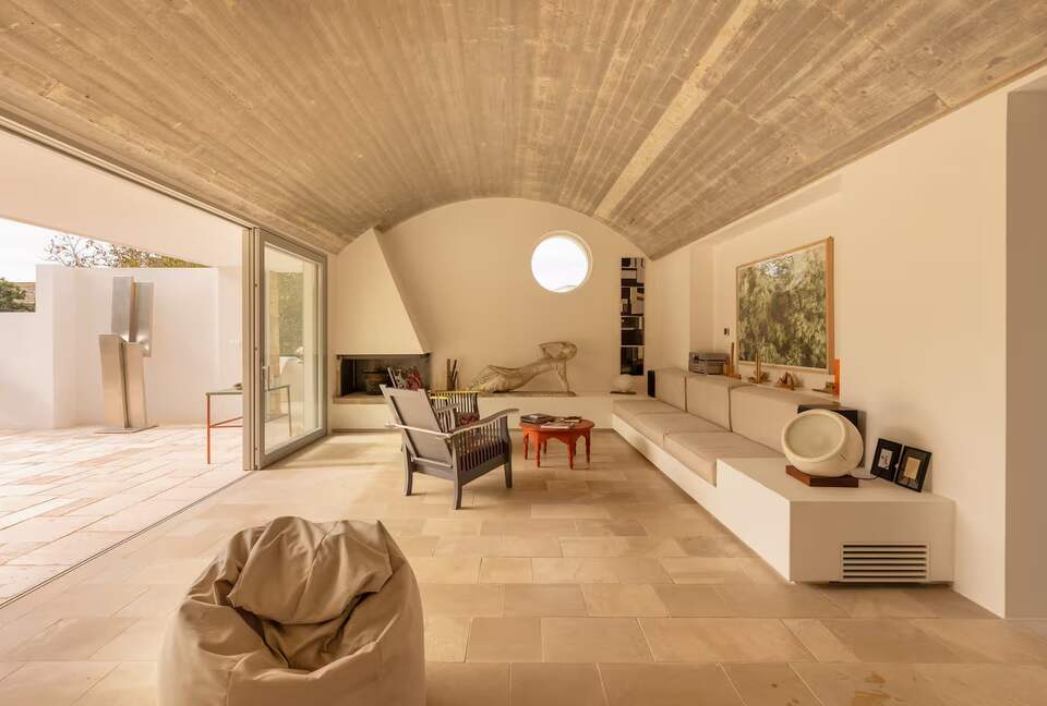 Contemporary Masseria Living in Southern Italy - Muro Leccese, Italy