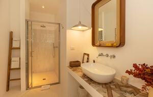 Contemporary Masseria Living in Southern Italy - Muro Leccese, Italy