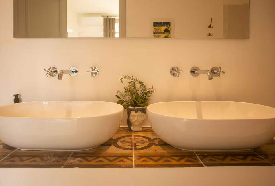 Contemporary Masseria Living in Southern Italy - Muro Leccese, Italy