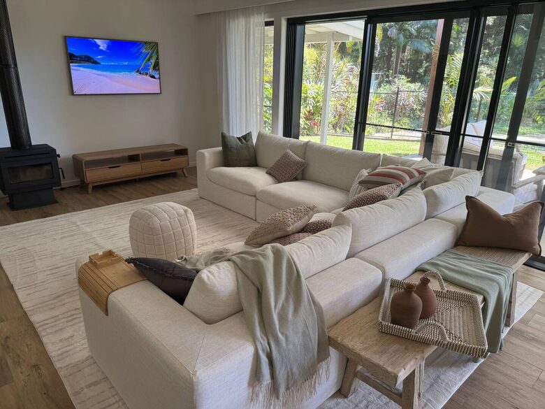 Stylish Queensland Hideaway near Noosa Beaches - Tinbeerwah, Australia