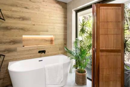 Stylish Queensland Hideaway near Noosa Beaches - Tinbeerwah, Australia