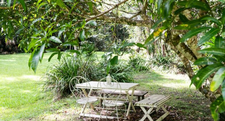 Stylish Queensland Hideaway near Noosa Beaches - Tinbeerwah, Australia