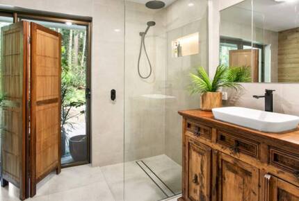 Stylish Queensland Hideaway near Noosa Beaches - Tinbeerwah, Australia