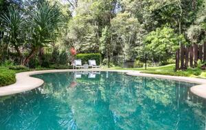 Stylish Queensland Hideaway near Noosa Beaches - Tinbeerwah, Australia