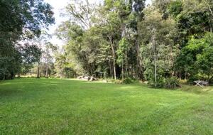 Stylish Queensland Hideaway near Noosa Beaches - Tinbeerwah, Australia