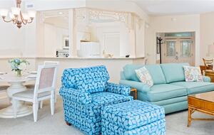 Tranquil Oceanfront Island Escape with Resort Amenities - Sanibel Island, Florida