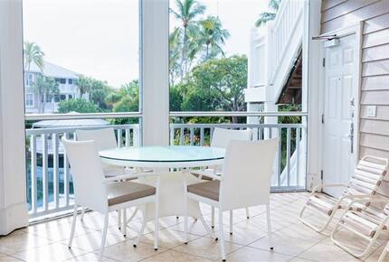 Tranquil Oceanfront Island Escape with Resort Amenities - Sanibel Island, Florida