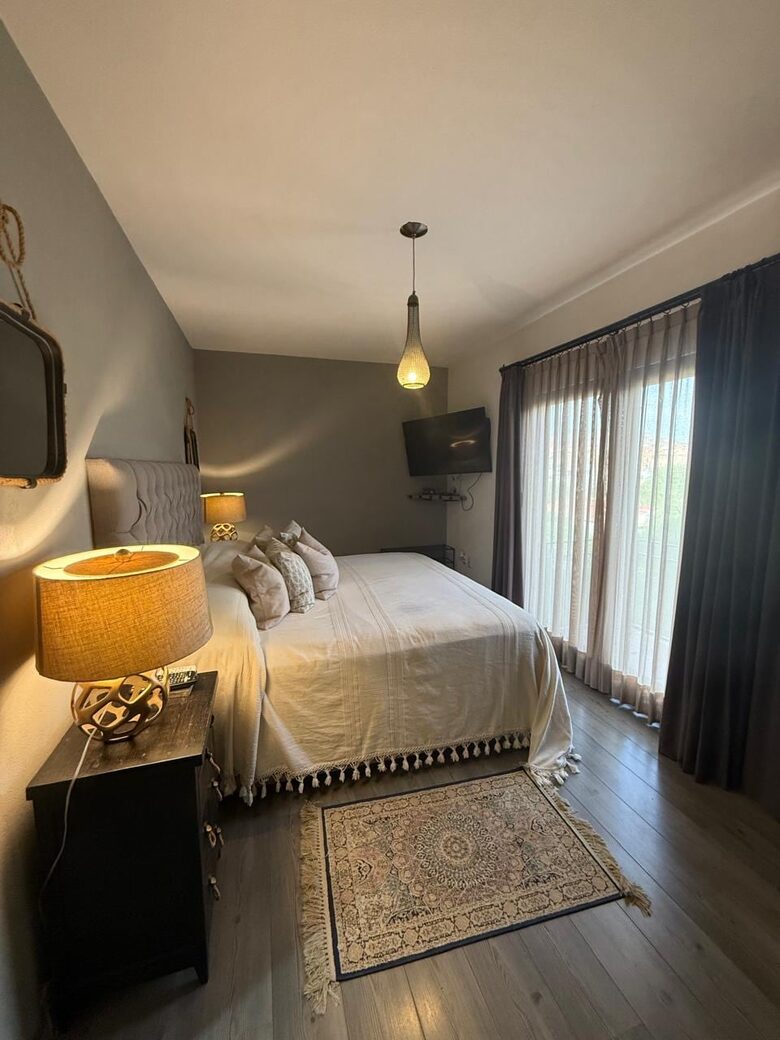 Tranquil San Miguel Retreat with Panoramic Views - San Miguel de Allende, Mexico