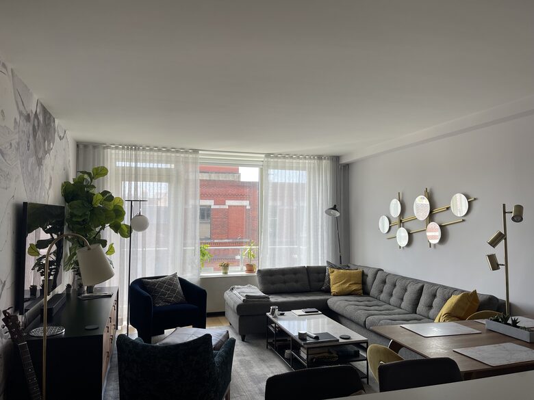 Modern Manhattan Retreat in the Heart of The East Village - New York, New York