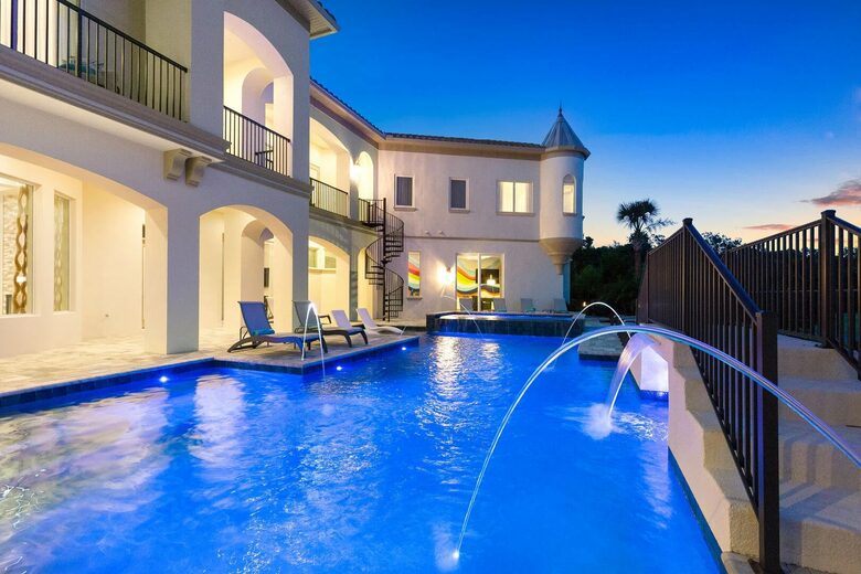 Reunion | Royal Mansion - Kissimmee, Florida