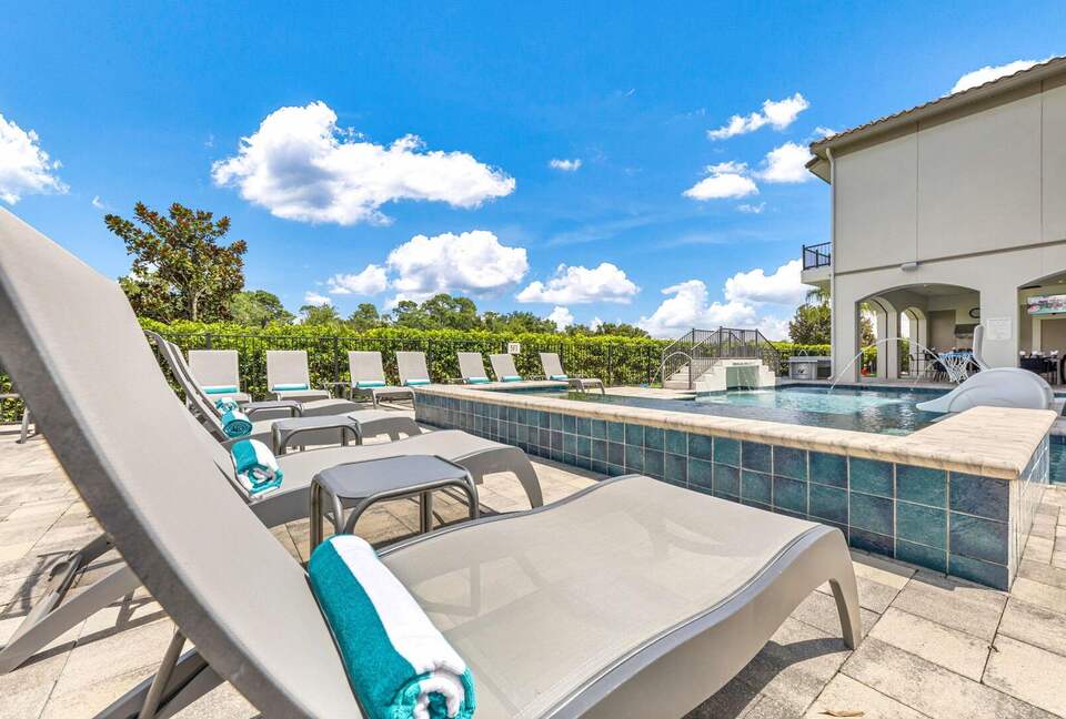 Reunion | Royal Mansion - Kissimmee, Florida