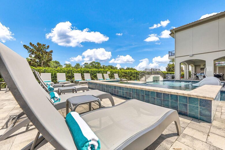 Reunion | Royal Mansion - Kissimmee, Florida