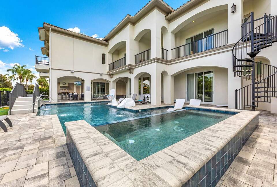 Reunion | Royal Mansion - Kissimmee, Florida