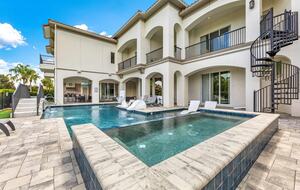 Reunion | Royal Mansion