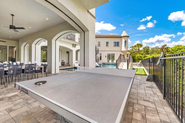 Reunion | Royal Mansion - Kissimmee, Florida