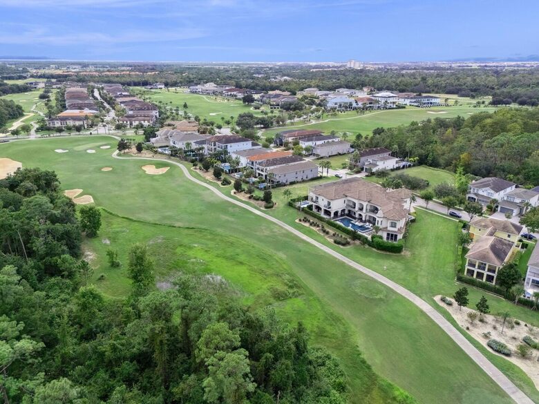 Reunion | Royal Mansion - Kissimmee, Florida