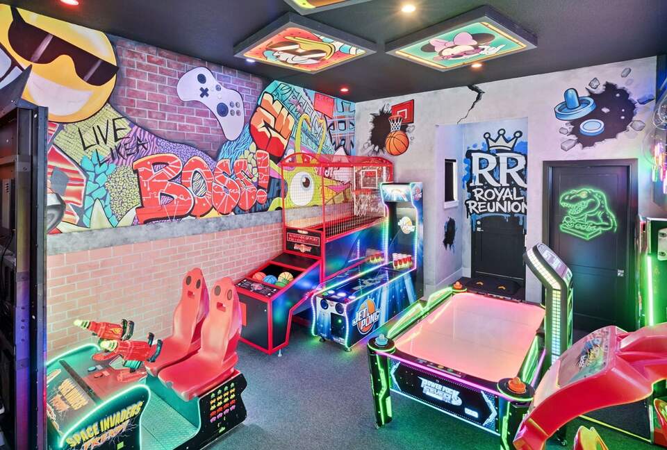 Reunion | Royal Mansion - Kissimmee, Florida