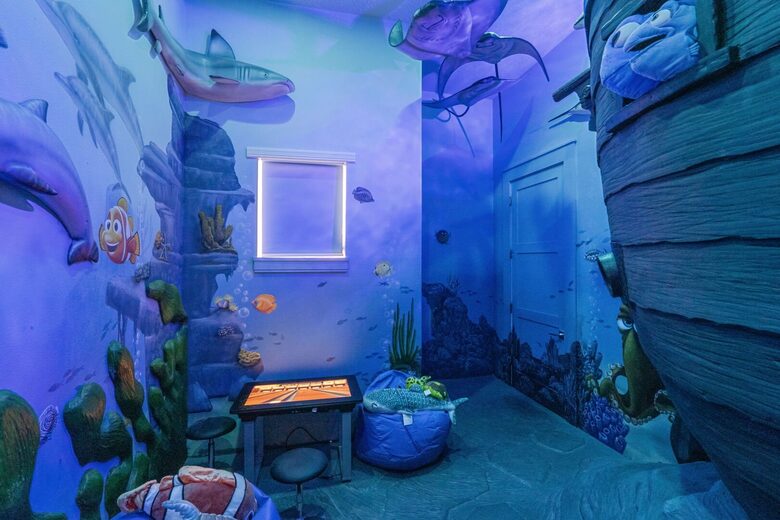 Reunion | Royal Mansion - Kissimmee, Florida