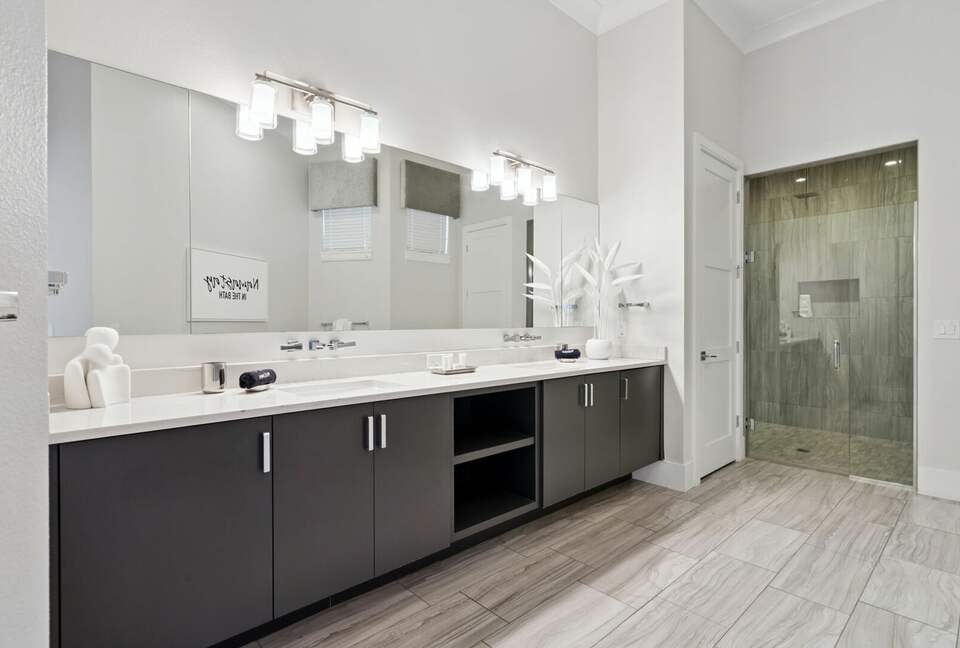 Reunion | Royal Mansion - Kissimmee, Florida