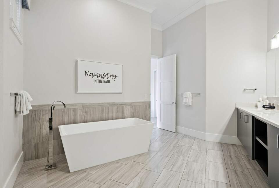 Reunion | Royal Mansion - Kissimmee, Florida