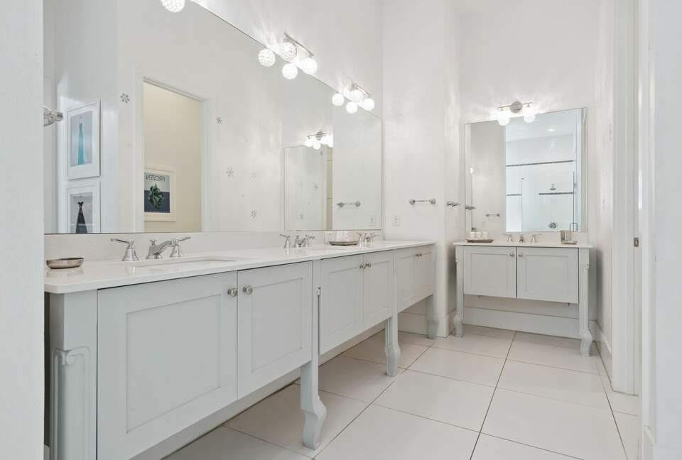 Reunion | Royal Mansion - Kissimmee, Florida