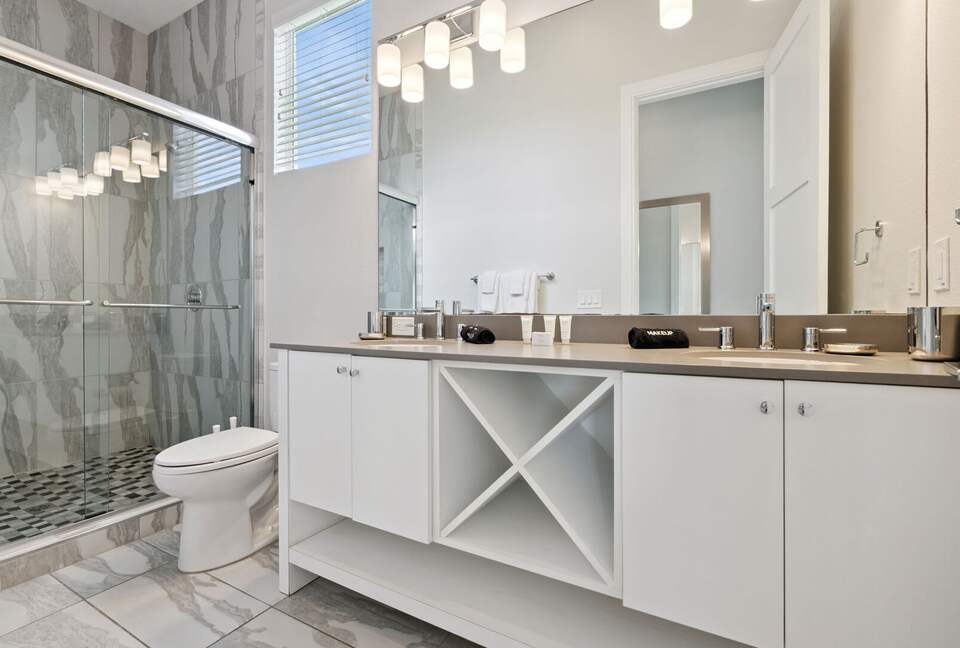 Reunion | Royal Mansion - Kissimmee, Florida