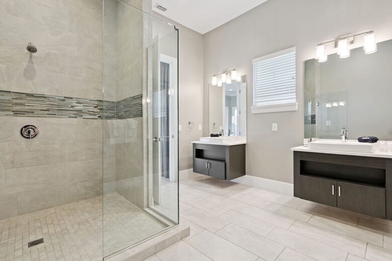 Reunion | Royal Mansion - Kissimmee, Florida