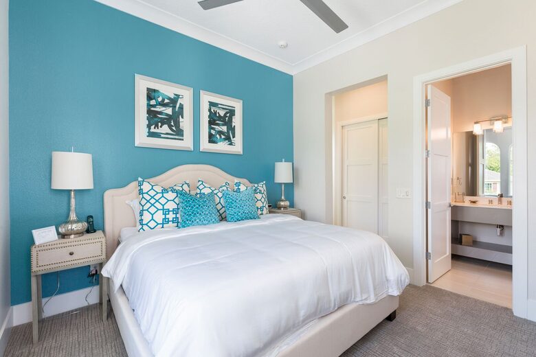 Reunion | Royal Mansion - Kissimmee, Florida