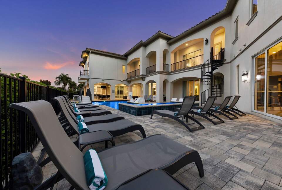 Reunion | Royal Mansion - Kissimmee, Florida