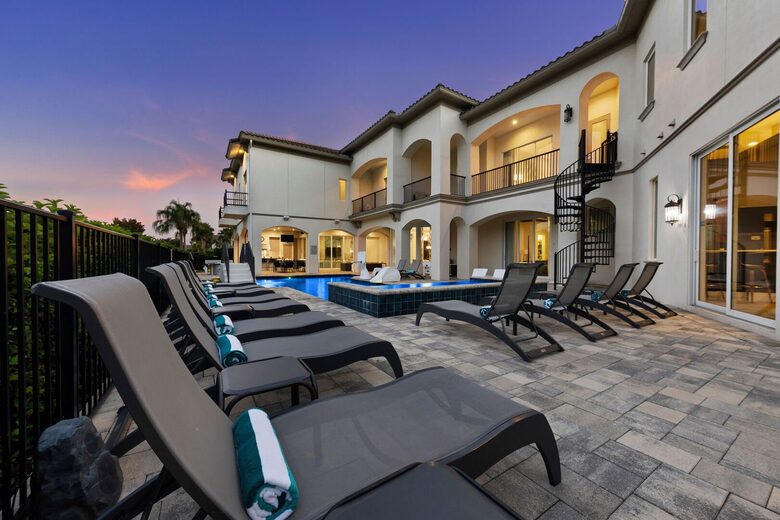 Reunion | Royal Mansion - Kissimmee, Florida