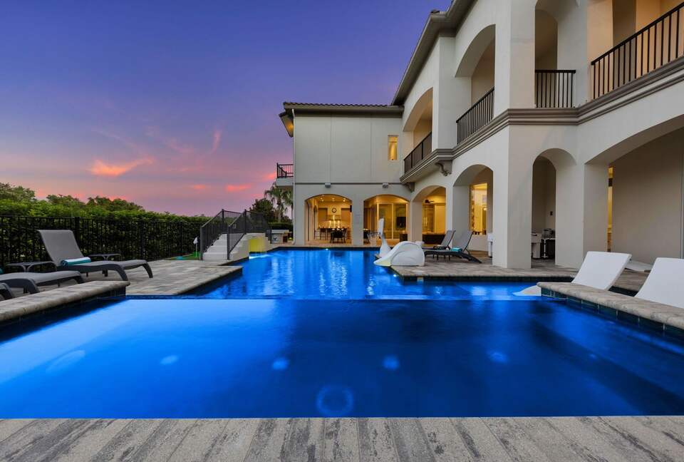 Reunion | Royal Mansion - Kissimmee, Florida