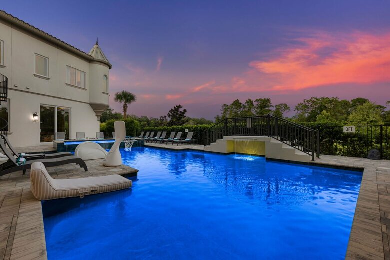 Reunion | Royal Mansion - Kissimmee, Florida