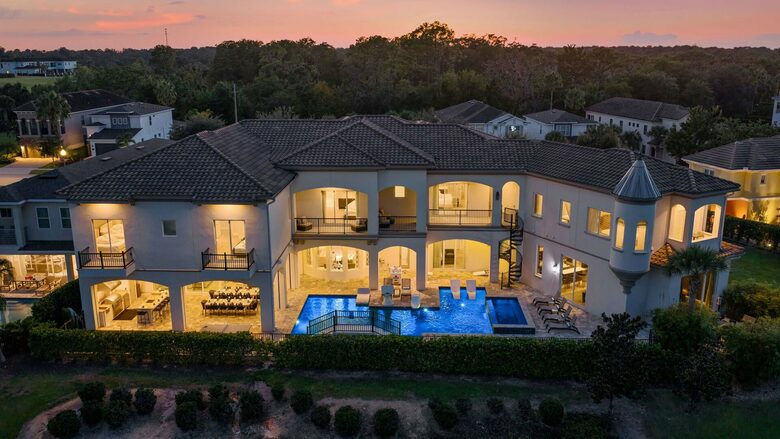 Reunion | Royal Mansion - Kissimmee, Florida