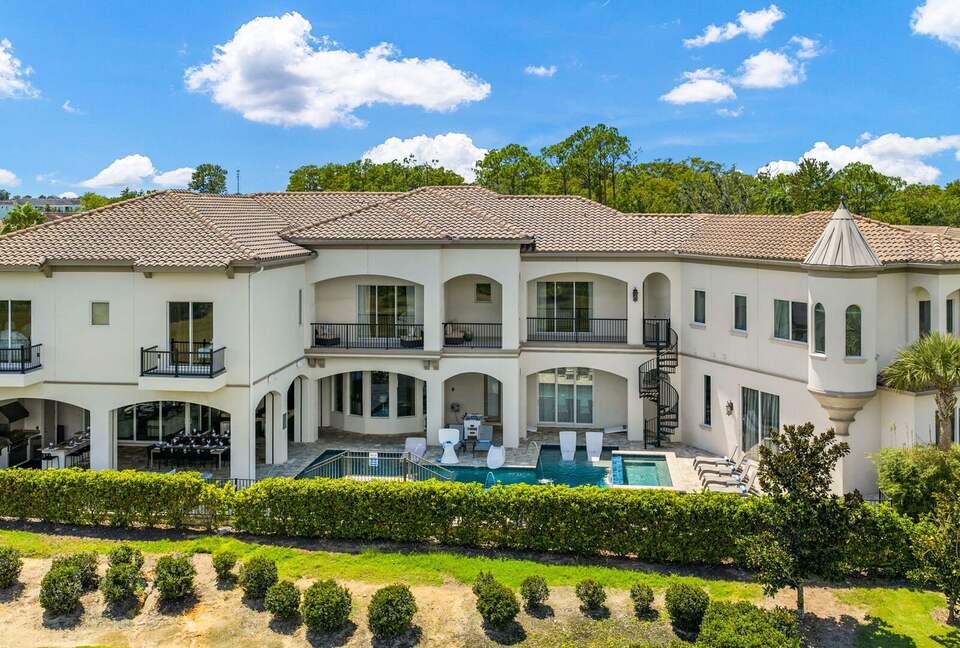 Reunion | Royal Mansion - Kissimmee, Florida