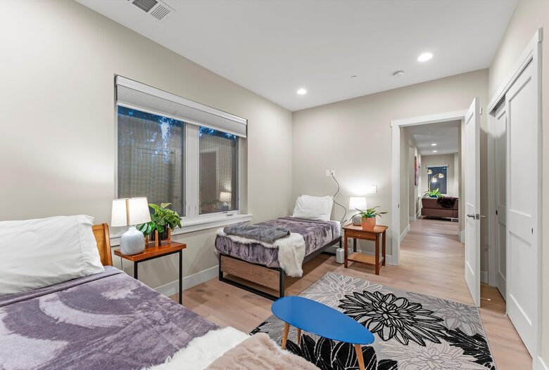 Elegant 5-Bedroom Home near Tech Hubs and Wine Country - San Jose, California