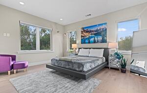 Elegant 5-Bedroom Home near Tech Hubs and Wine Country - San Jose, California