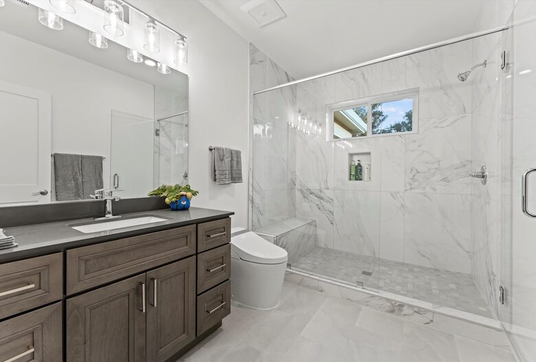 Elegant 5-Bedroom Home near Tech Hubs and Wine Country - San Jose, California