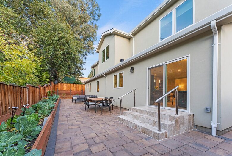 Elegant 5-Bedroom Home near Tech Hubs and Wine Country - San Jose, California