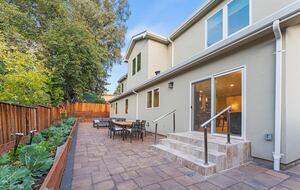 Elegant 5-Bedroom Home near Tech Hubs and Wine Country - San Jose, California