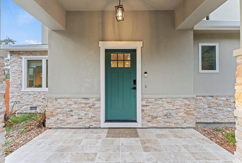 Elegant 5-Bedroom Home near Tech Hubs and Wine Country - San Jose, California