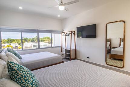 Tropical Luxury Retreat Steps from Avellanas Surf - Playa Avellanas, Costa Rica