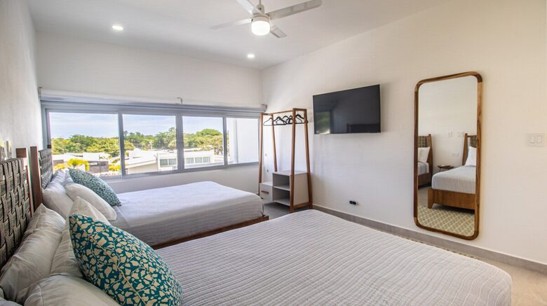 Tropical Luxury Retreat Steps from Avellanas Surf - Playa Avellanas, Costa Rica