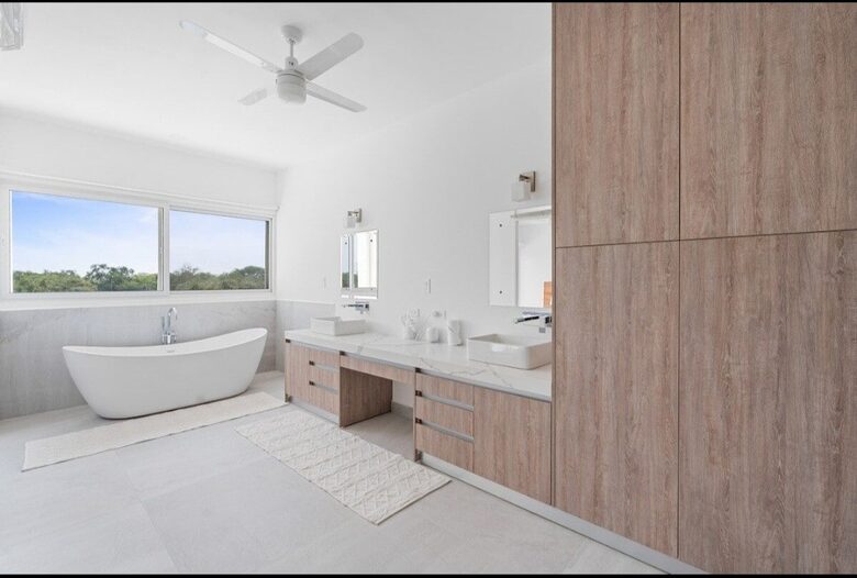 Tropical Luxury Retreat Steps from Avellanas Surf - Playa Avellanas, Costa Rica