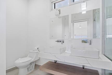 Tropical Luxury Retreat Steps from Avellanas Surf - Playa Avellanas, Costa Rica